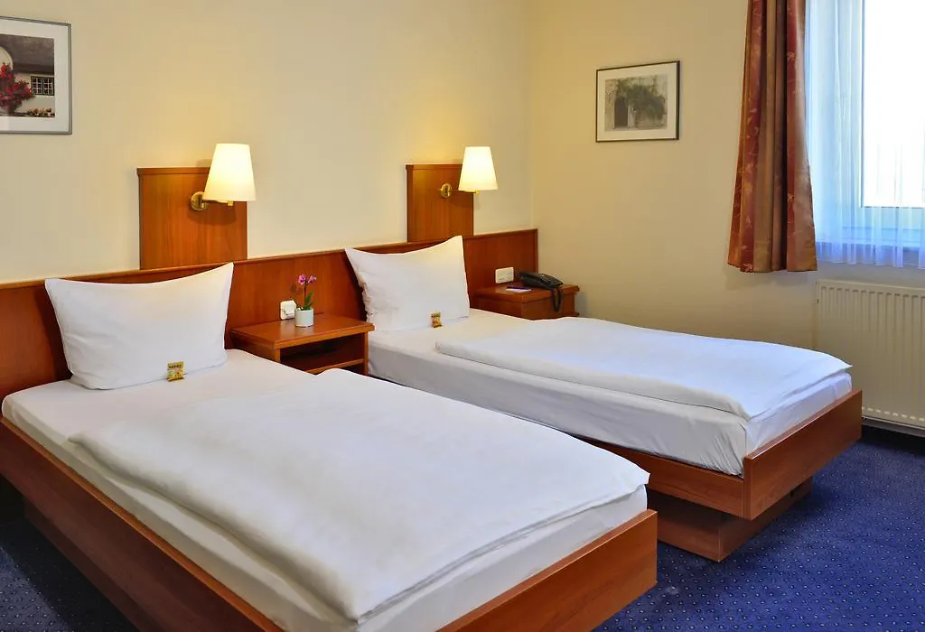 Hotel Haus Kronenthal-1